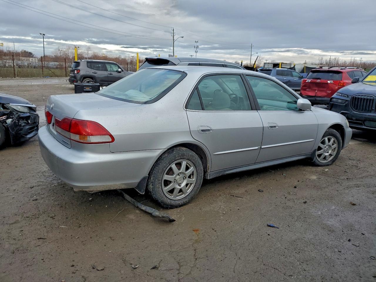 2002 HONDA ACCORD SE photo 3