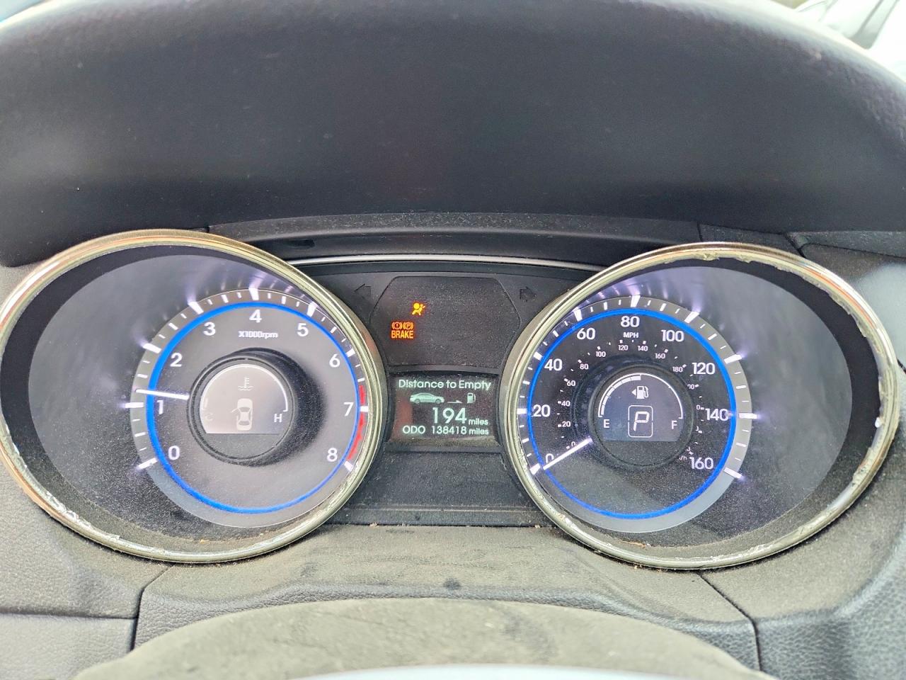 2012 HYUNDAI SONATA GLS photo 9