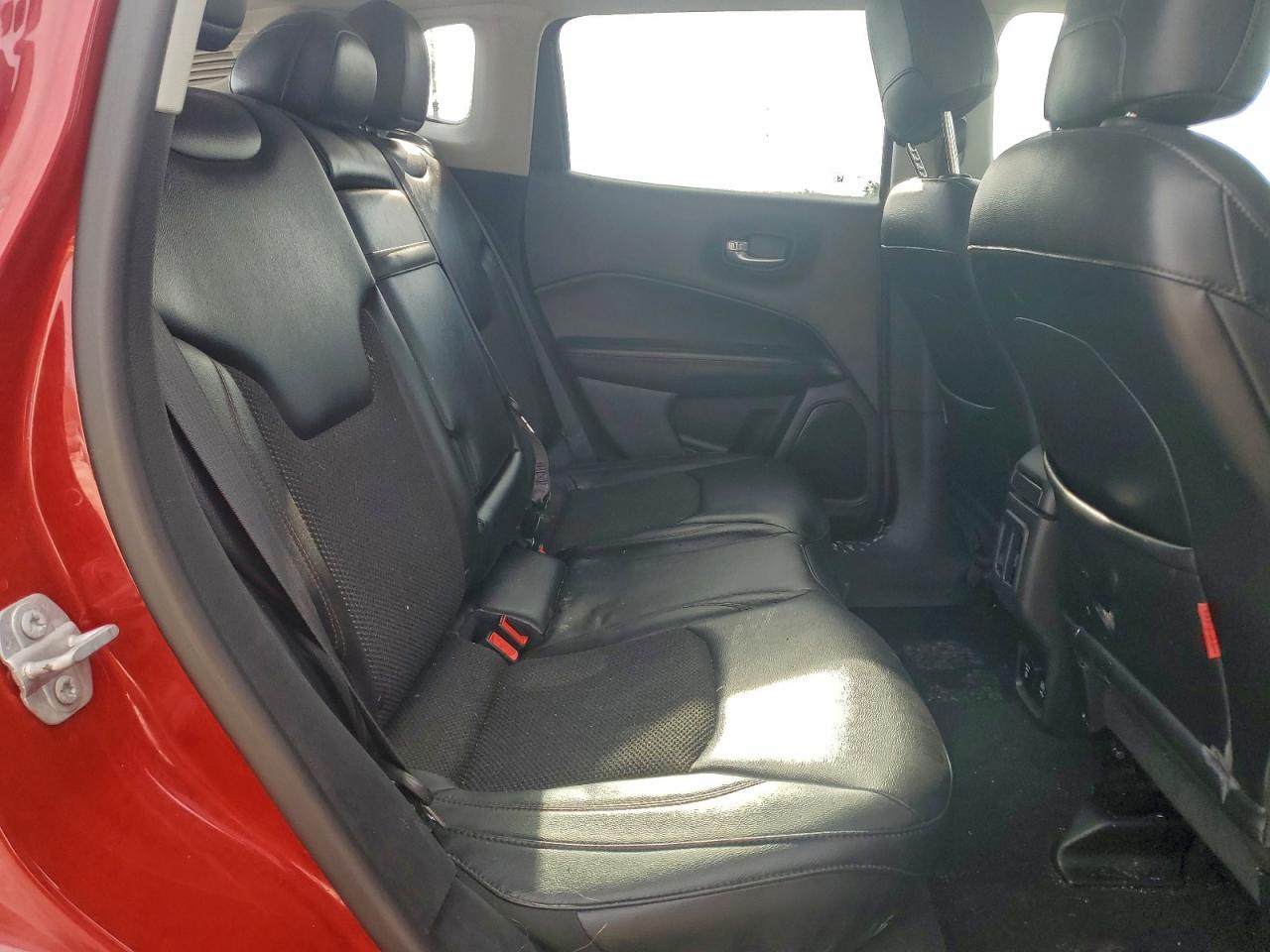 2017 JEEP COMPASS TRAILHAWK photo 11