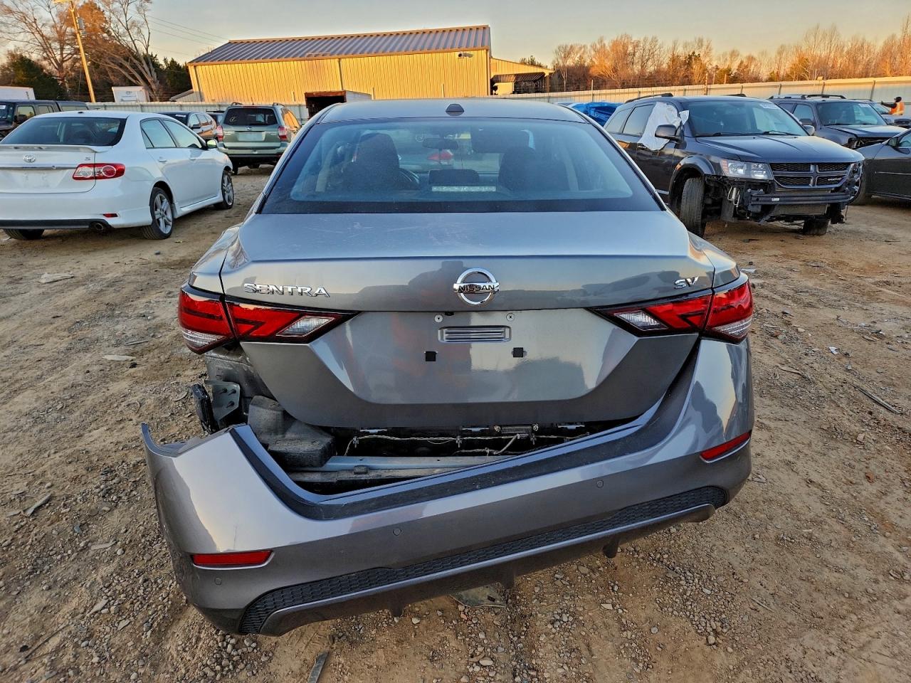 2023 NISSAN SENTRA SV photo 6