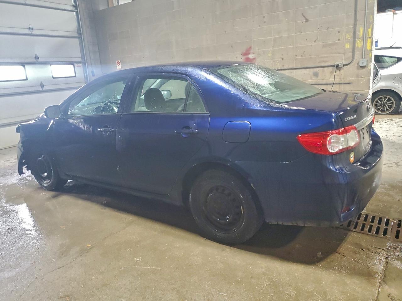 2012 TOYOTA COROLLA BASE photo 2
