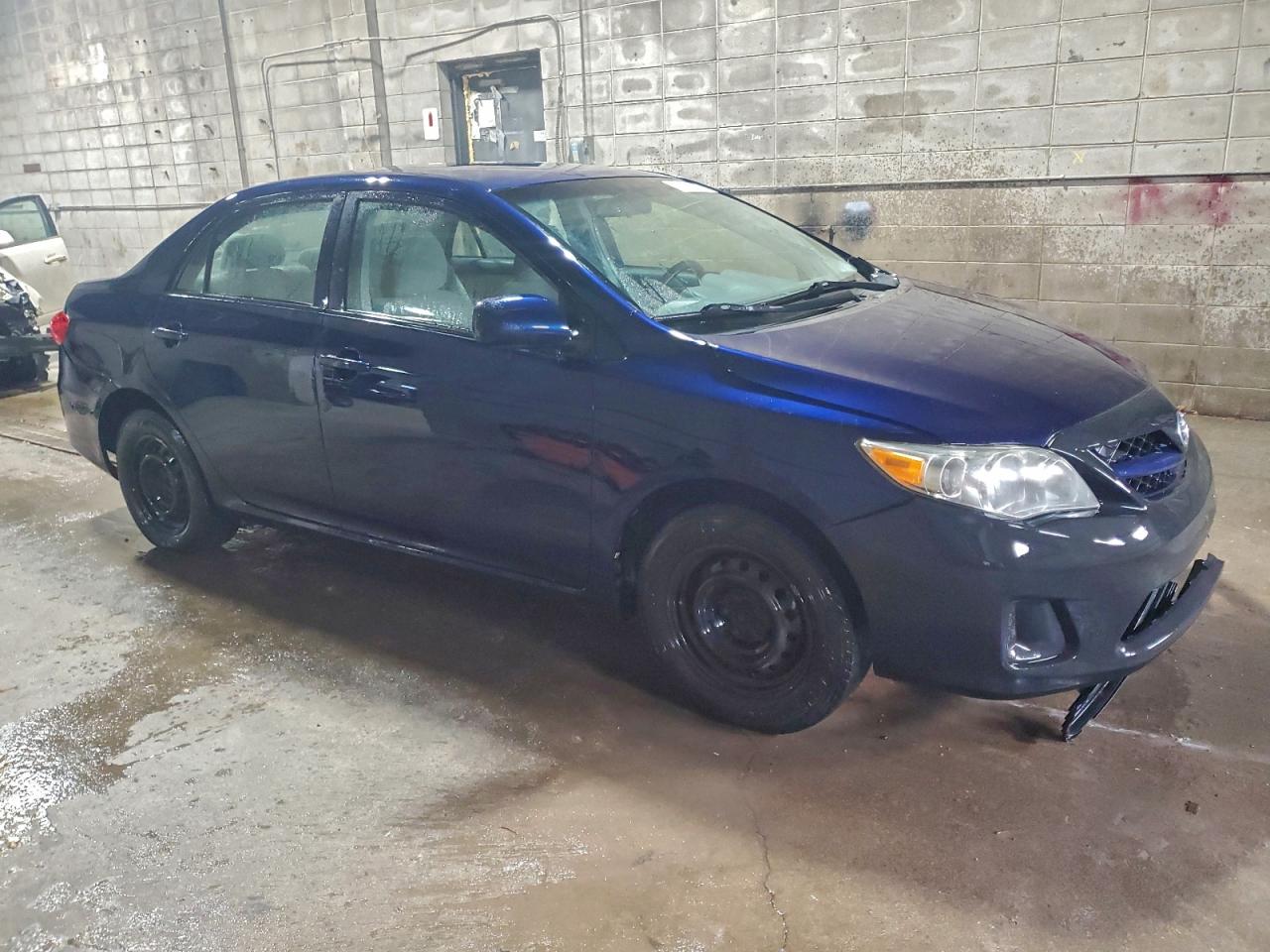 2012 TOYOTA COROLLA BASE photo 4