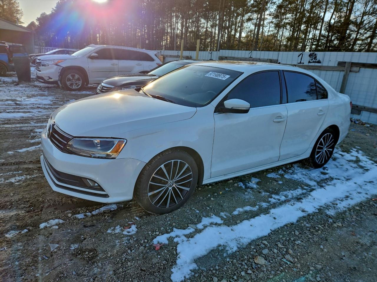 2015 VOLKSWAGEN JETTA