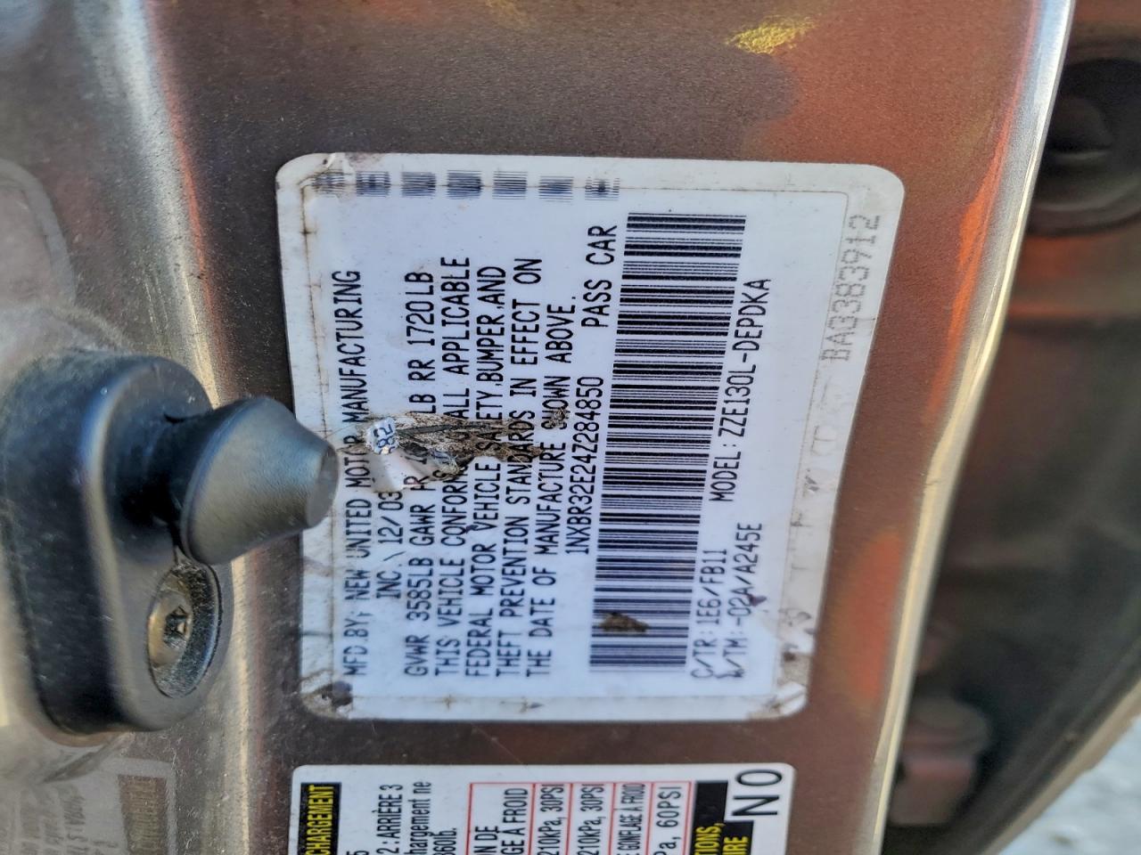 2004 TOYOTA COROLLA CE photo 13