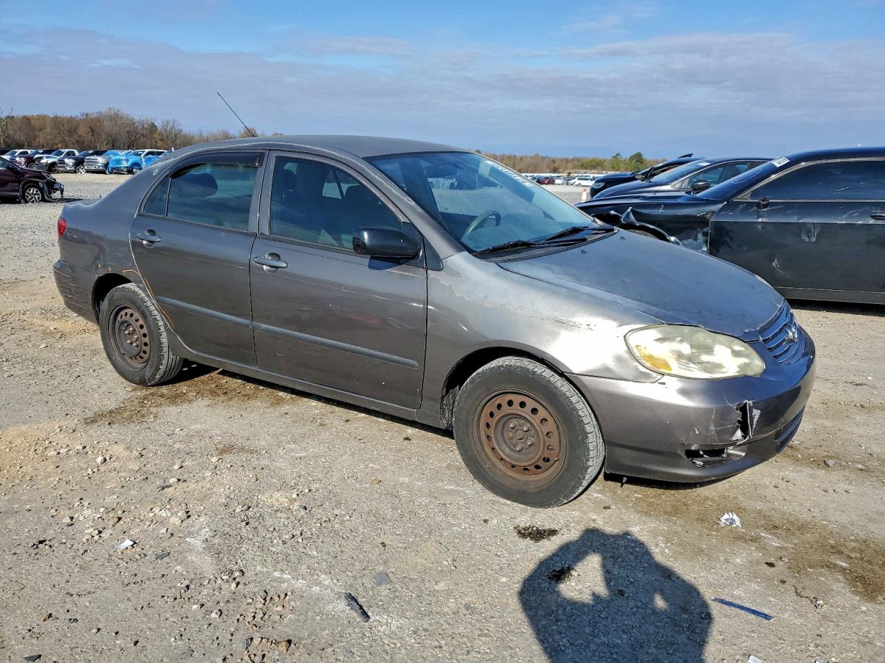 2004 TOYOTA COROLLA CE photo 4