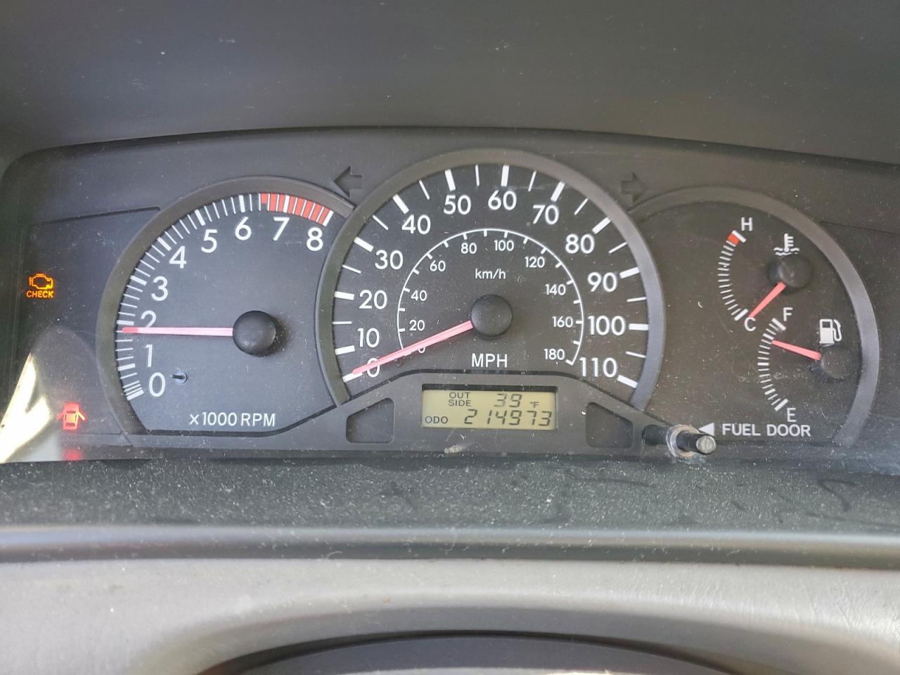 2004 TOYOTA COROLLA CE photo 9