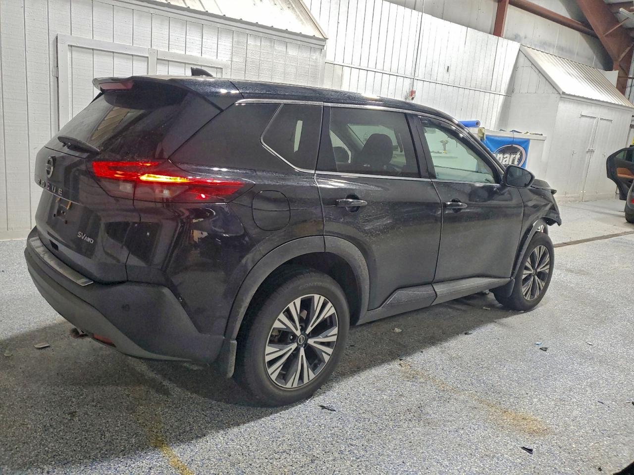 2021 NISSAN ROGUE SV photo 3