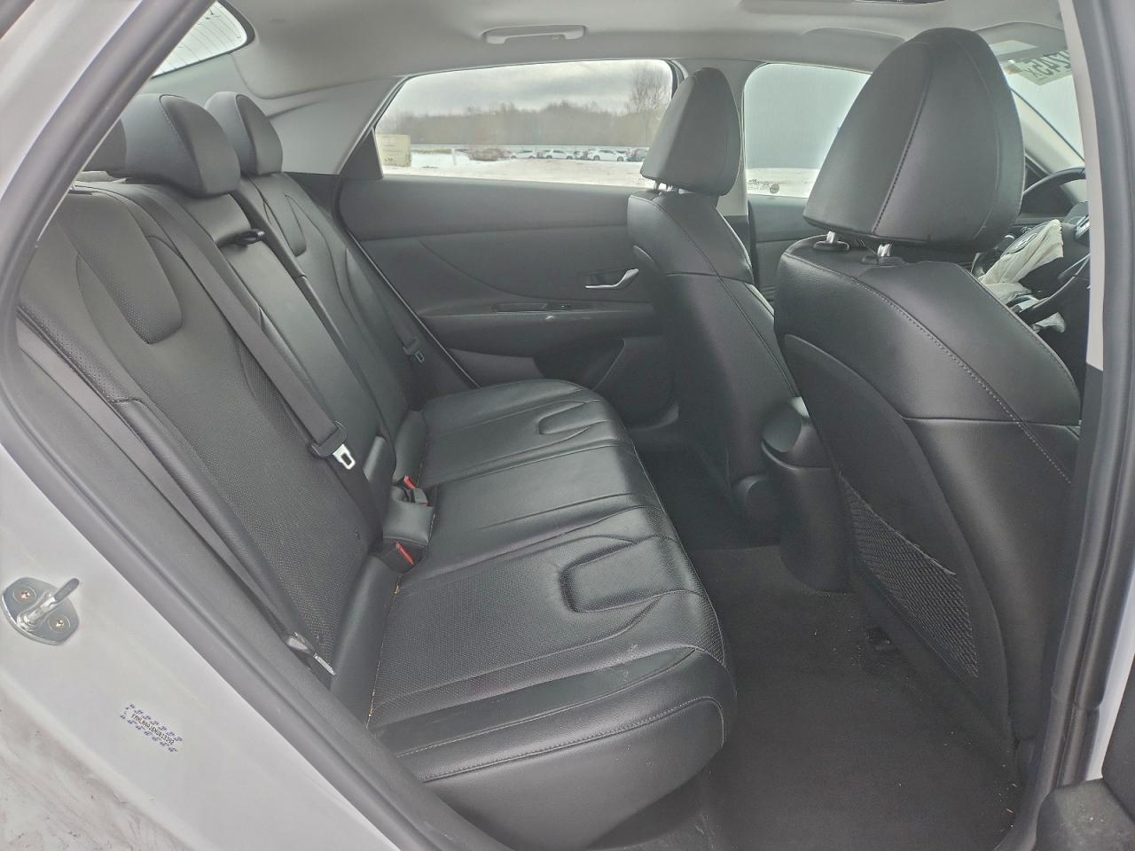 2022 HYUNDAI ELANTRA LIMITED photo 10