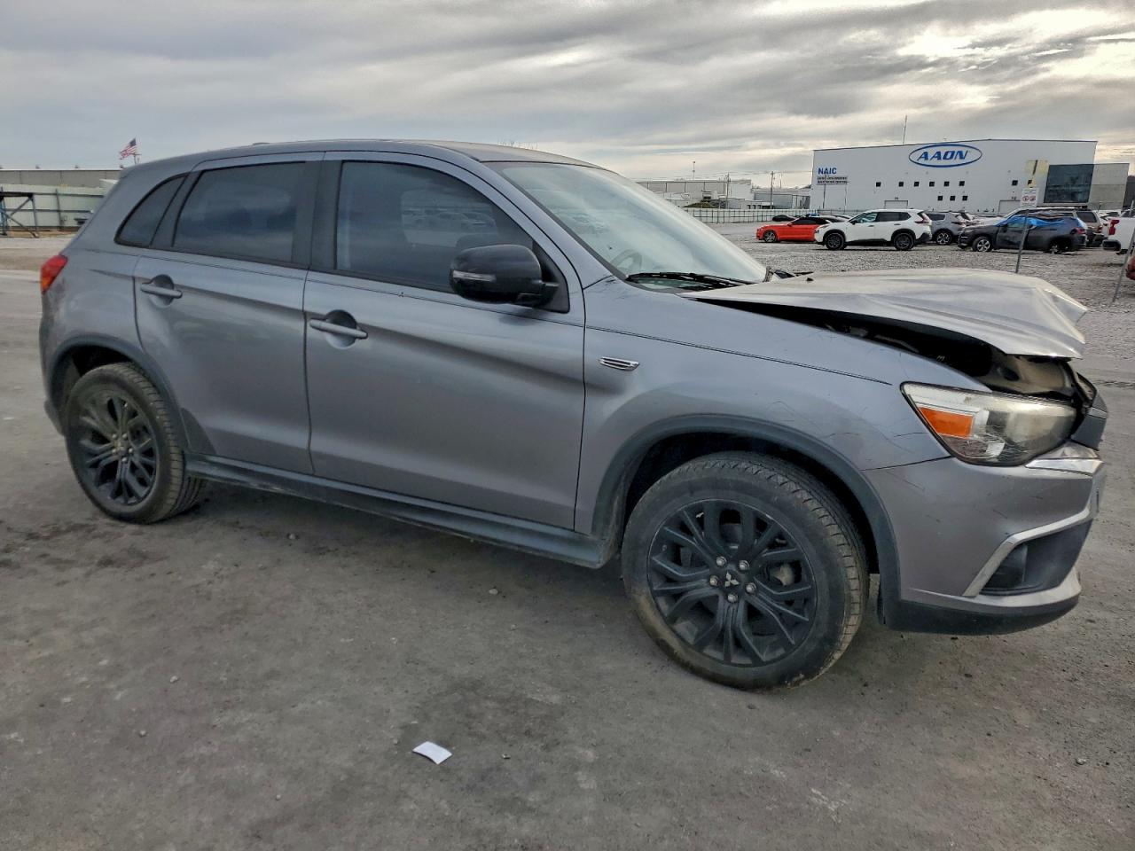 2017 MITSUBISHI OUTLANDER SPORT ES photo 4