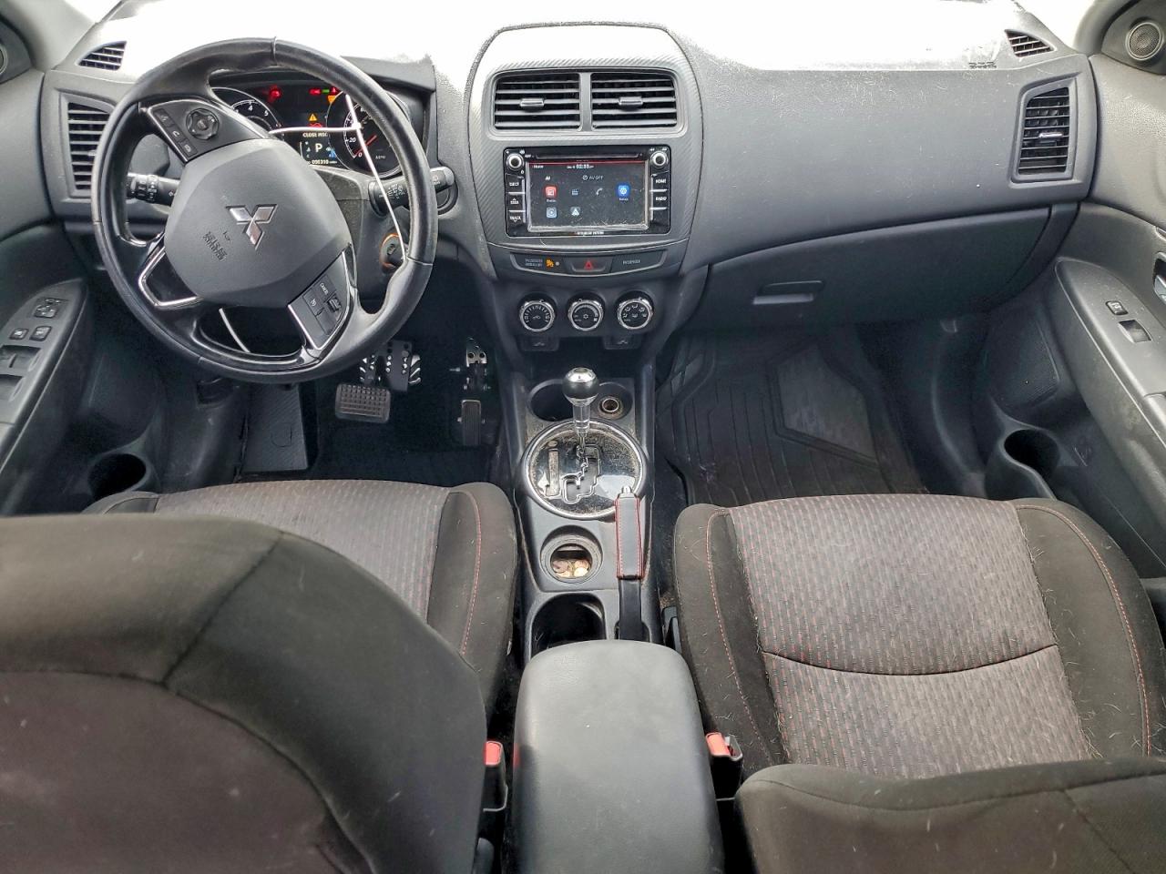 2017 MITSUBISHI OUTLANDER SPORT ES photo 8