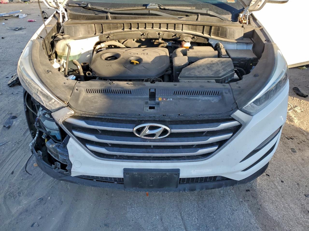 2017 HYUNDAI TUCSON LIMITED photo 12
