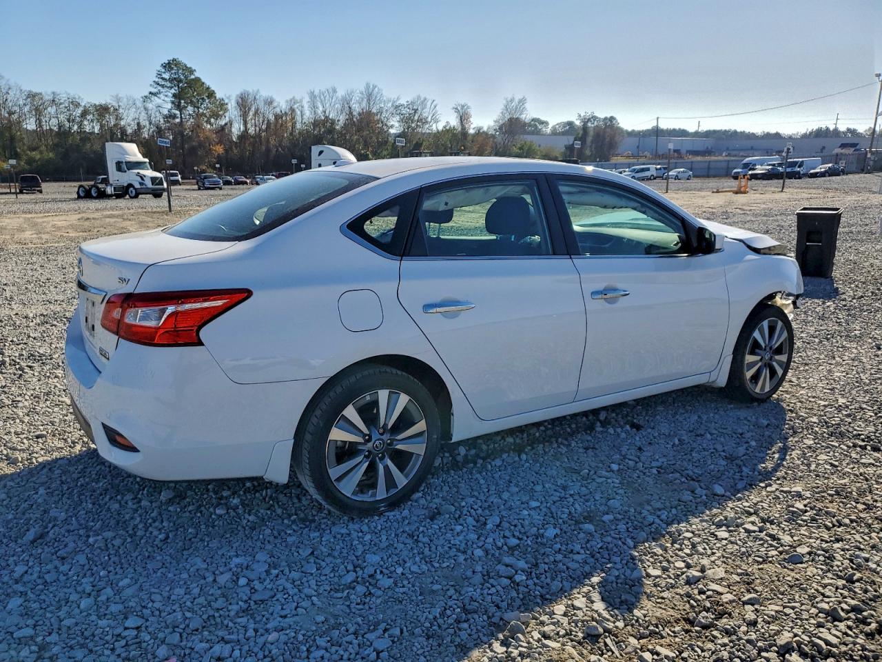 2019 NISSAN SENTRA S photo 3
