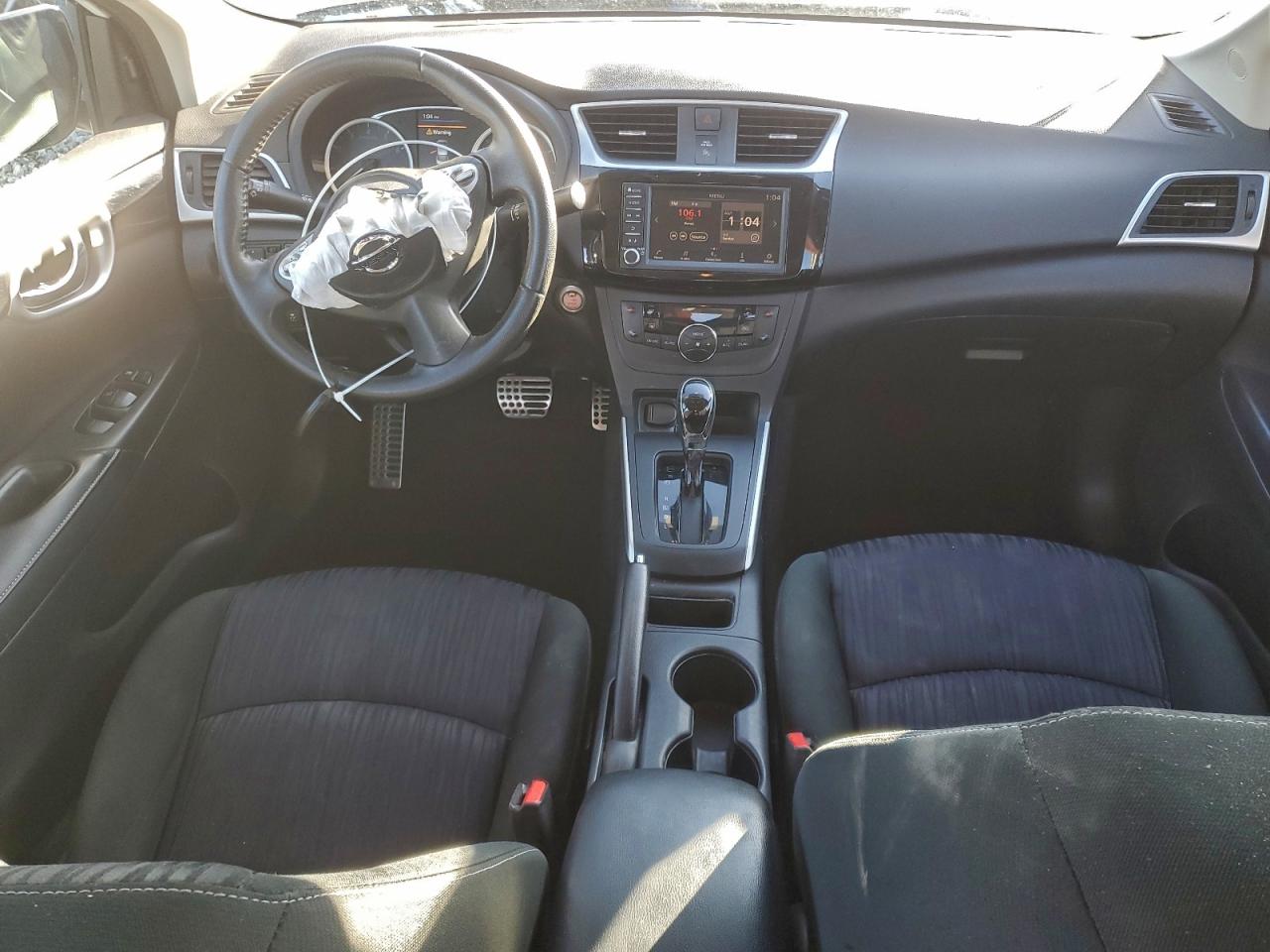 2019 NISSAN SENTRA S photo 8