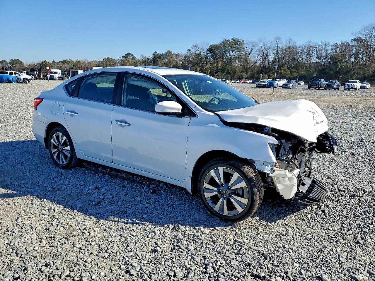 2019 NISSAN SENTRA S photo 4
