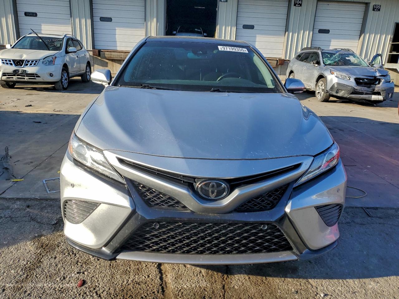 2018 TOYOTA CAMRY XSE photo 5