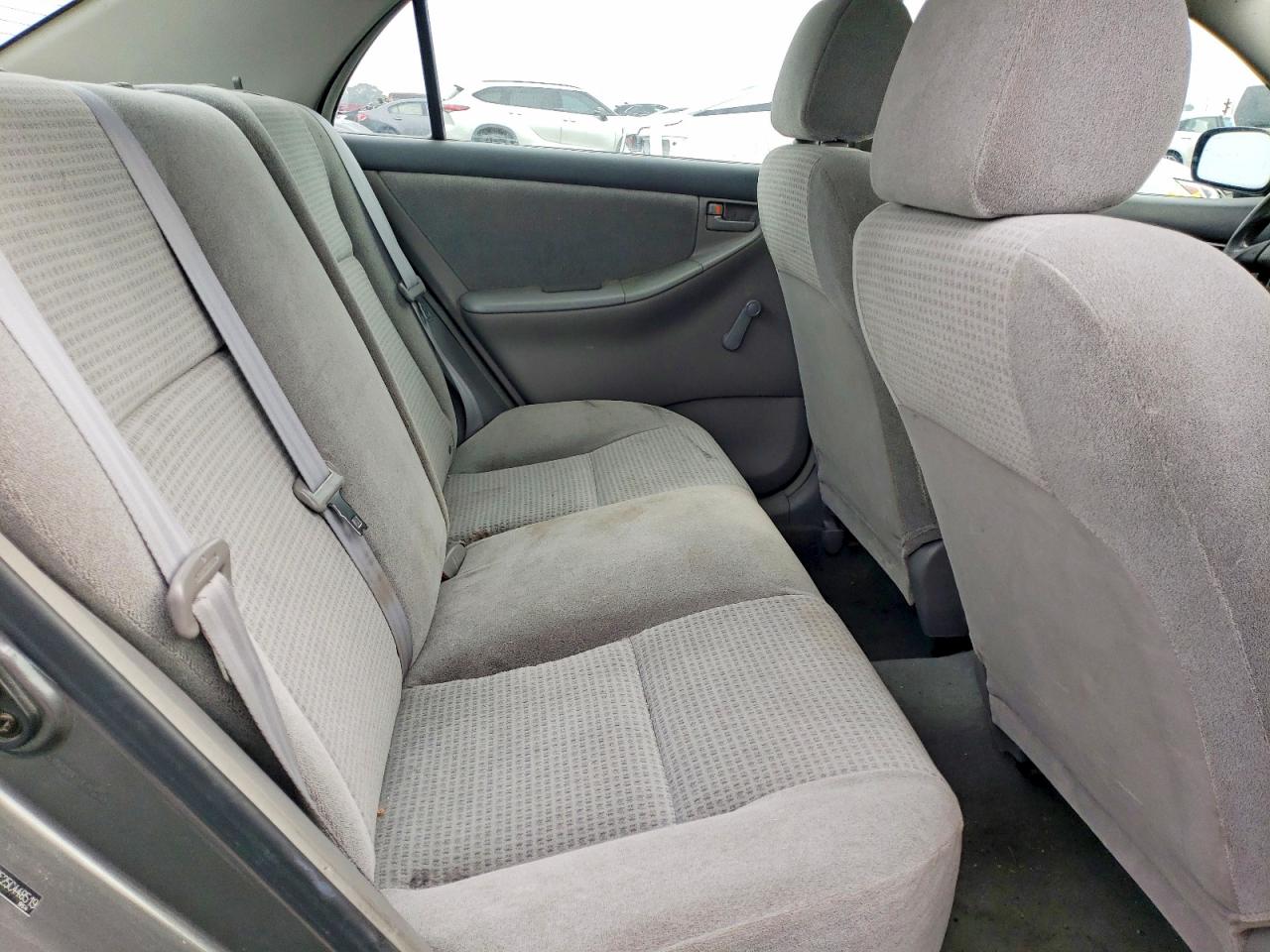 2005 TOYOTA COROLLA CE photo 10