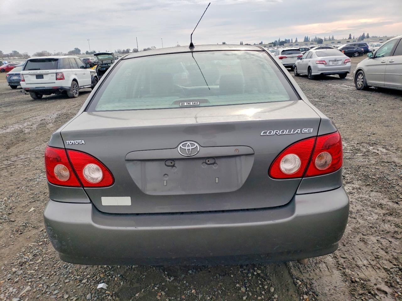 2005 TOYOTA COROLLA CE photo 6
