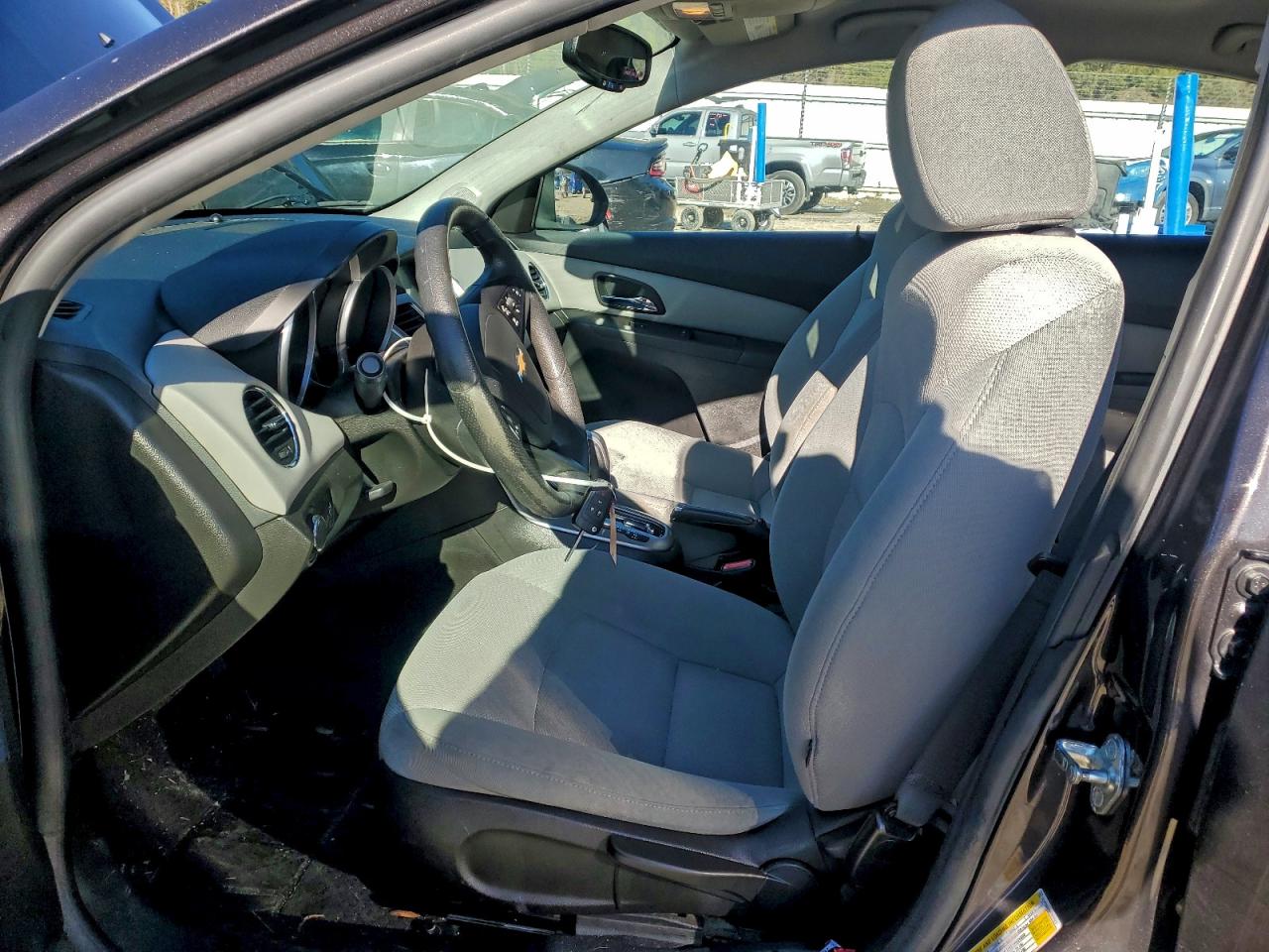 2015 CHEVROLET CRUZE LT photo 7