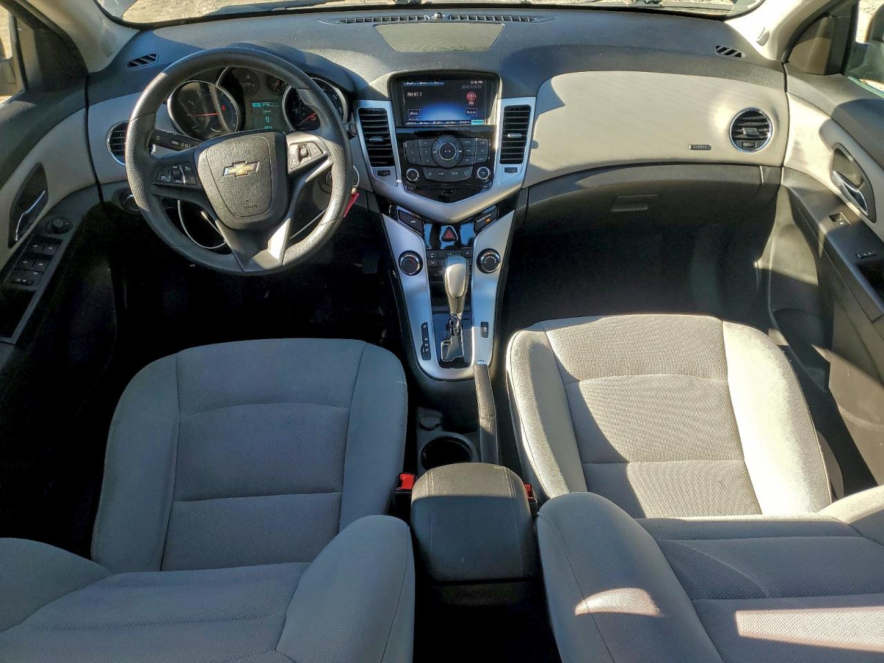 2015 CHEVROLET CRUZE LT photo 8