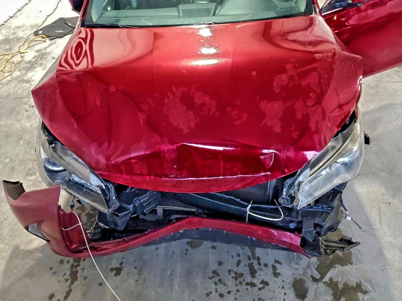 2017 TOYOTA CAMRY LE photo 11