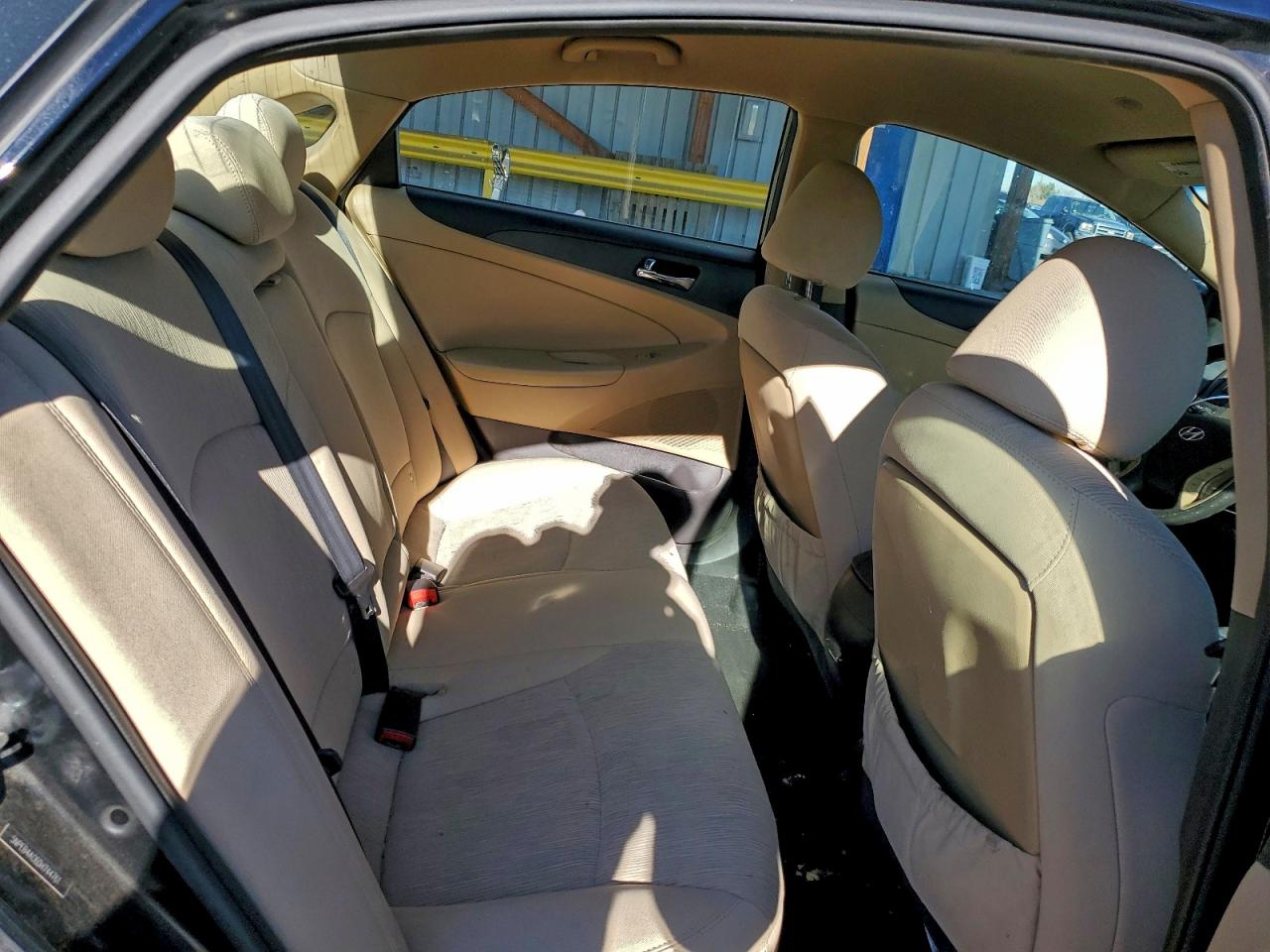 2013 HYUNDAI SONATA GLS photo 10