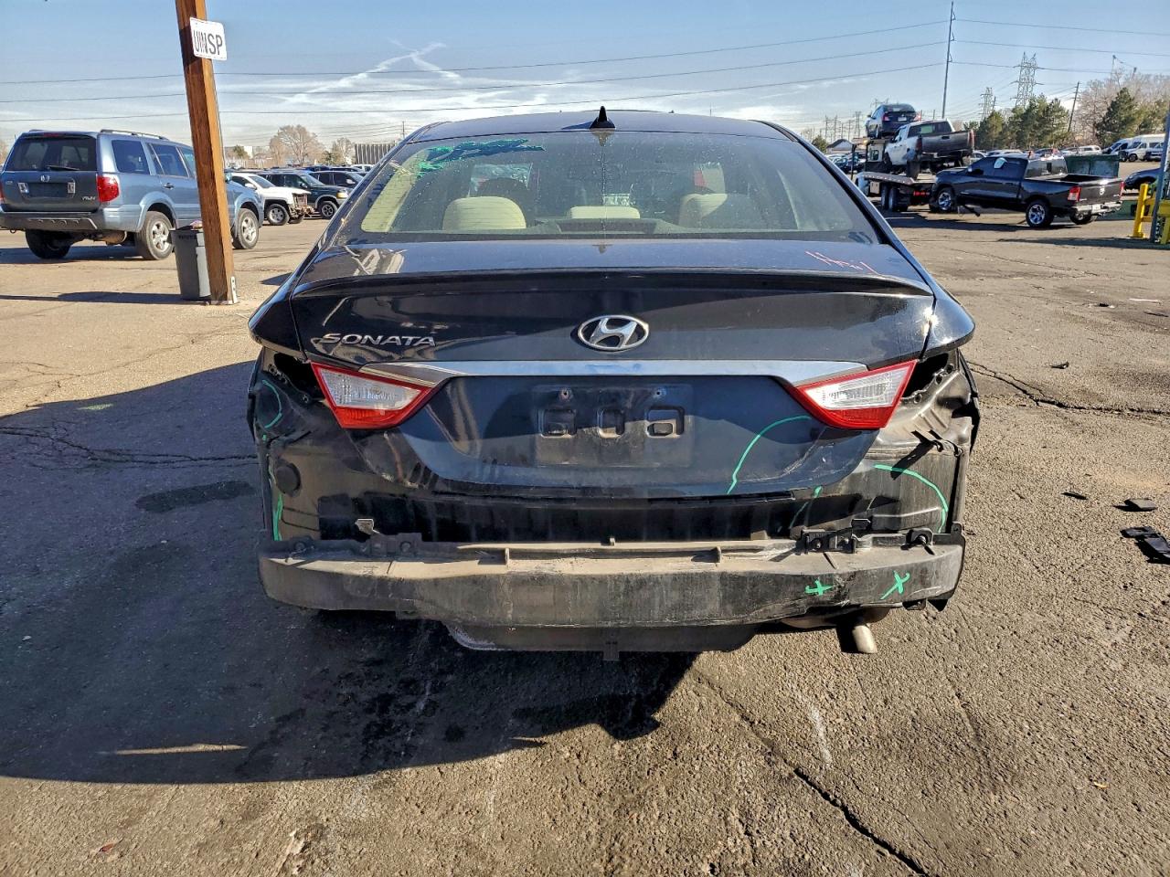 2013 HYUNDAI SONATA GLS photo 6