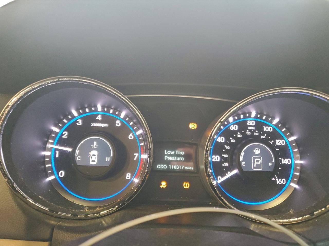 2014 HYUNDAI SONATA GLS photo 9