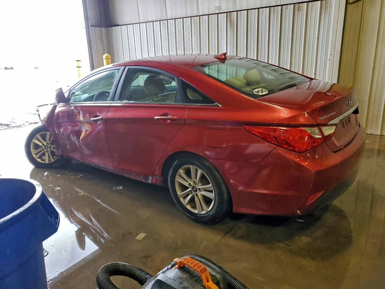 2014 HYUNDAI SONATA GLS photo 2