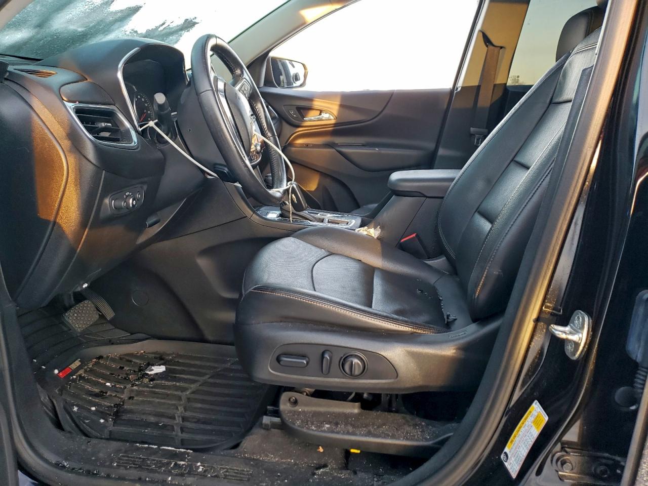 2020 CHEVROLET EQUINOX LT photo 7