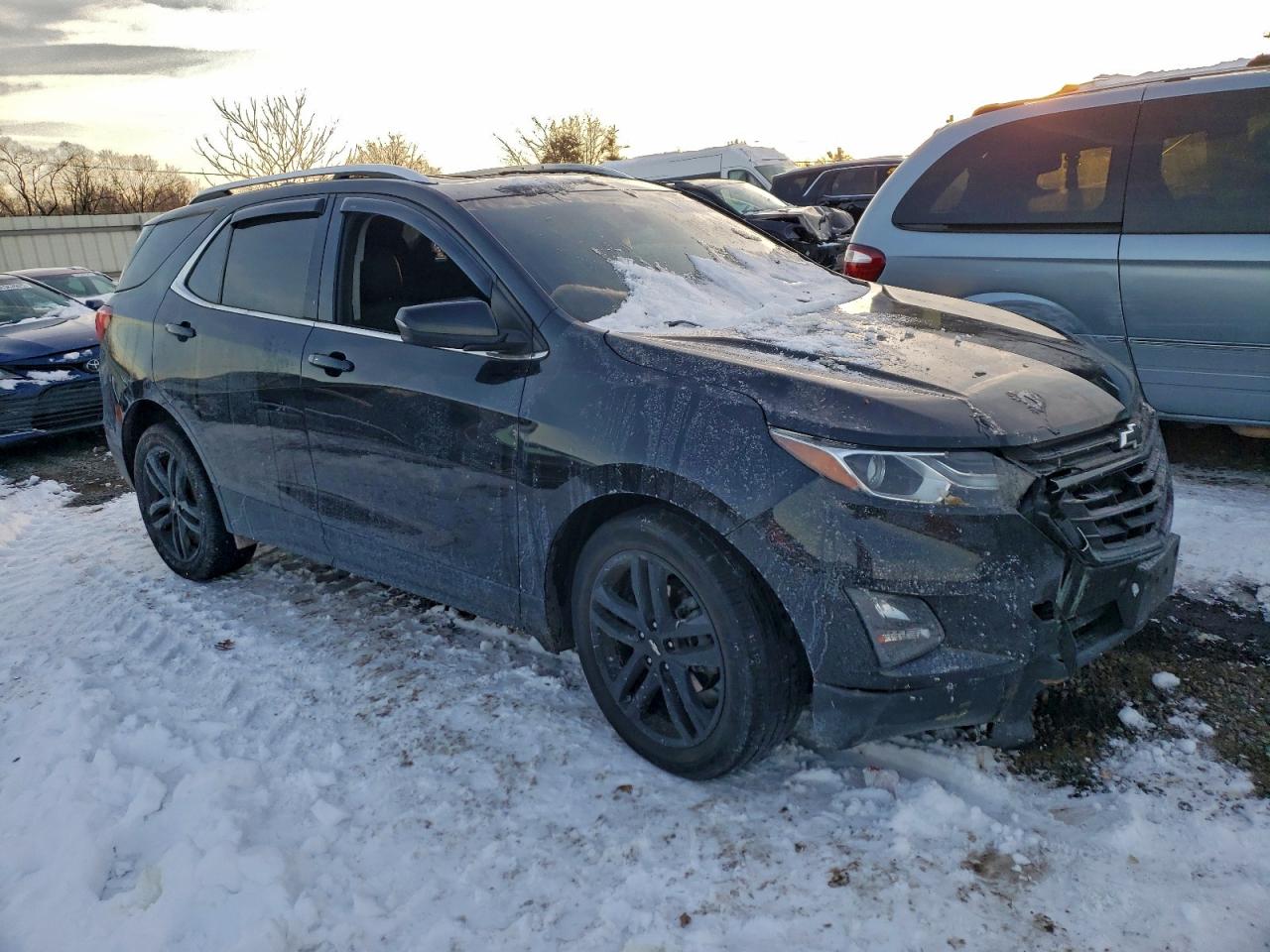 2020 CHEVROLET EQUINOX LT photo 4