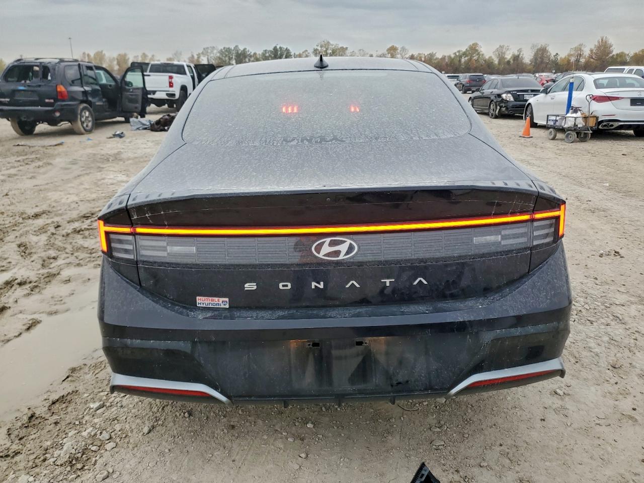 2024 HYUNDAI SONATA SEL photo 6