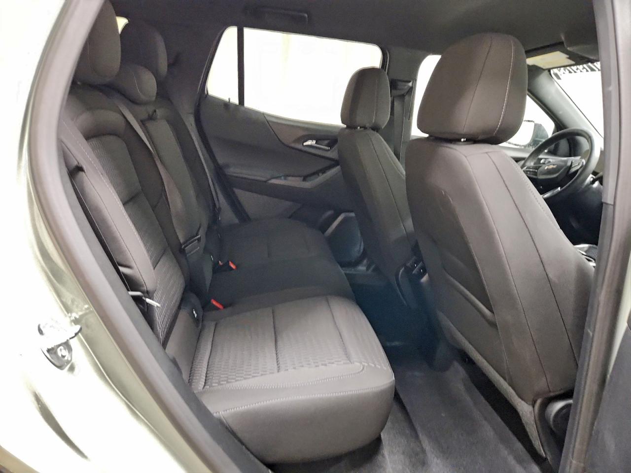 2026 CHEVROLET EQUINOX LT photo 31