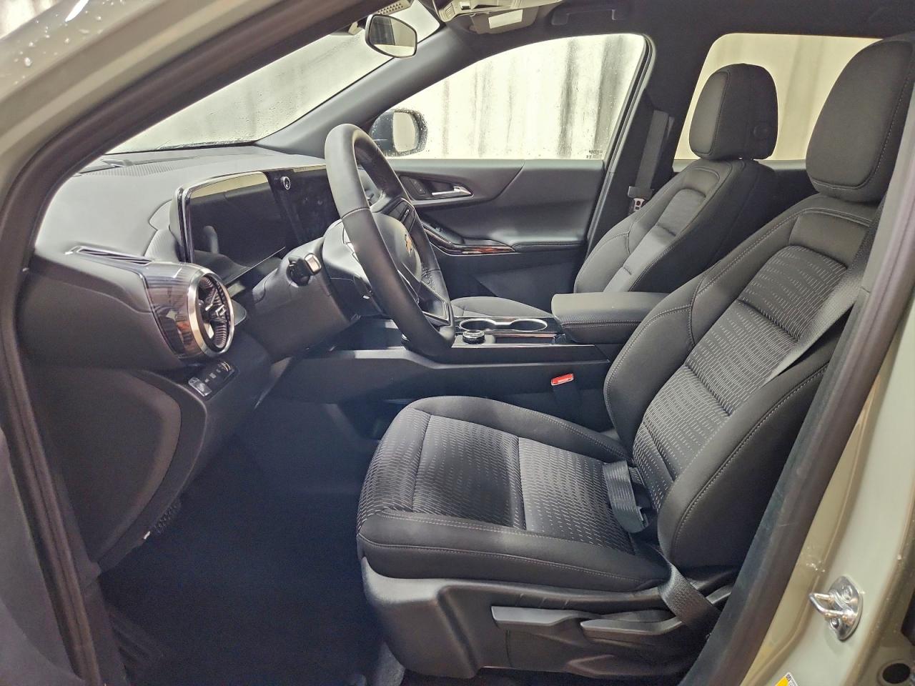 2026 CHEVROLET EQUINOX LT photo 19
