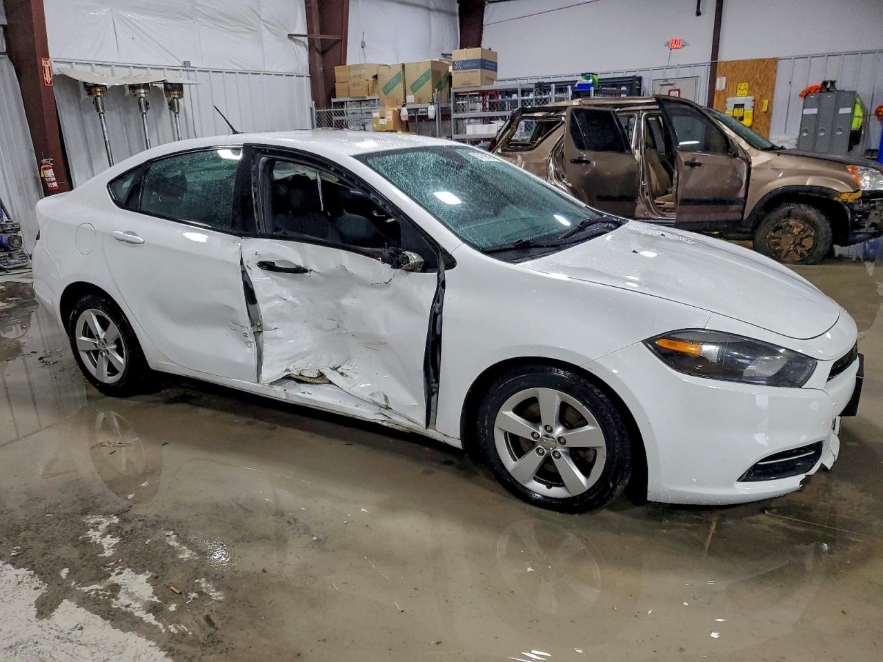 2015 DODGE DART SXT photo 4