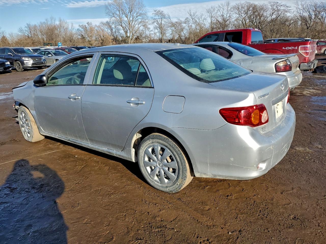 2010 TOYOTA COROLLA BASE photo 3