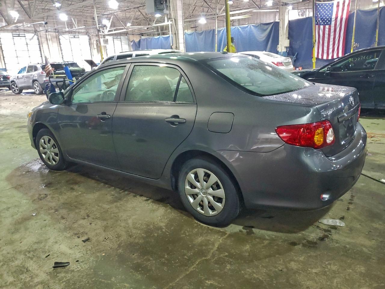 2009 TOYOTA COROLLA BASE photo 2