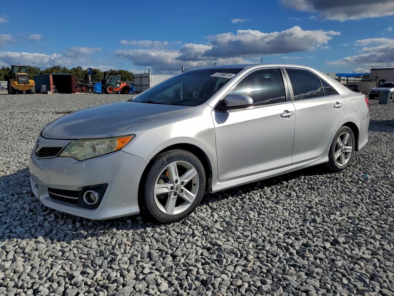 2014 TOYOTA CAMRY