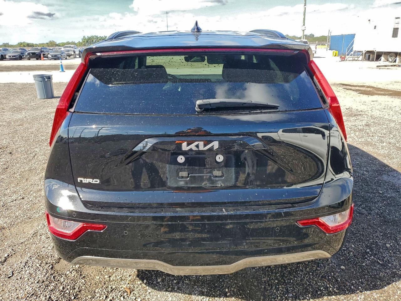 2024 KIA NIRO WIND photo 6