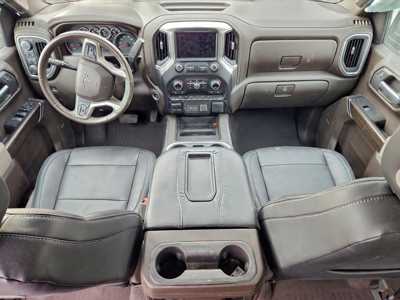 2020 CHEVROLET SILVERADO K1500 RST photo 8