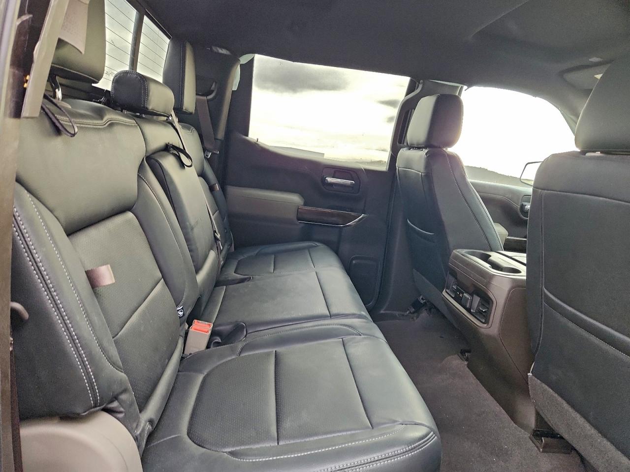 2020 CHEVROLET SILVERADO K1500 RST photo 10
