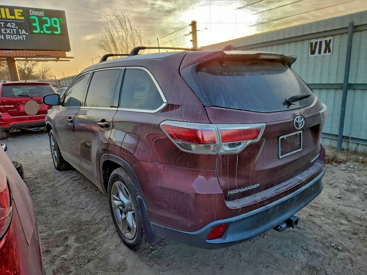 2016 TOYOTA HIGHLANDER LIMITED photo 2