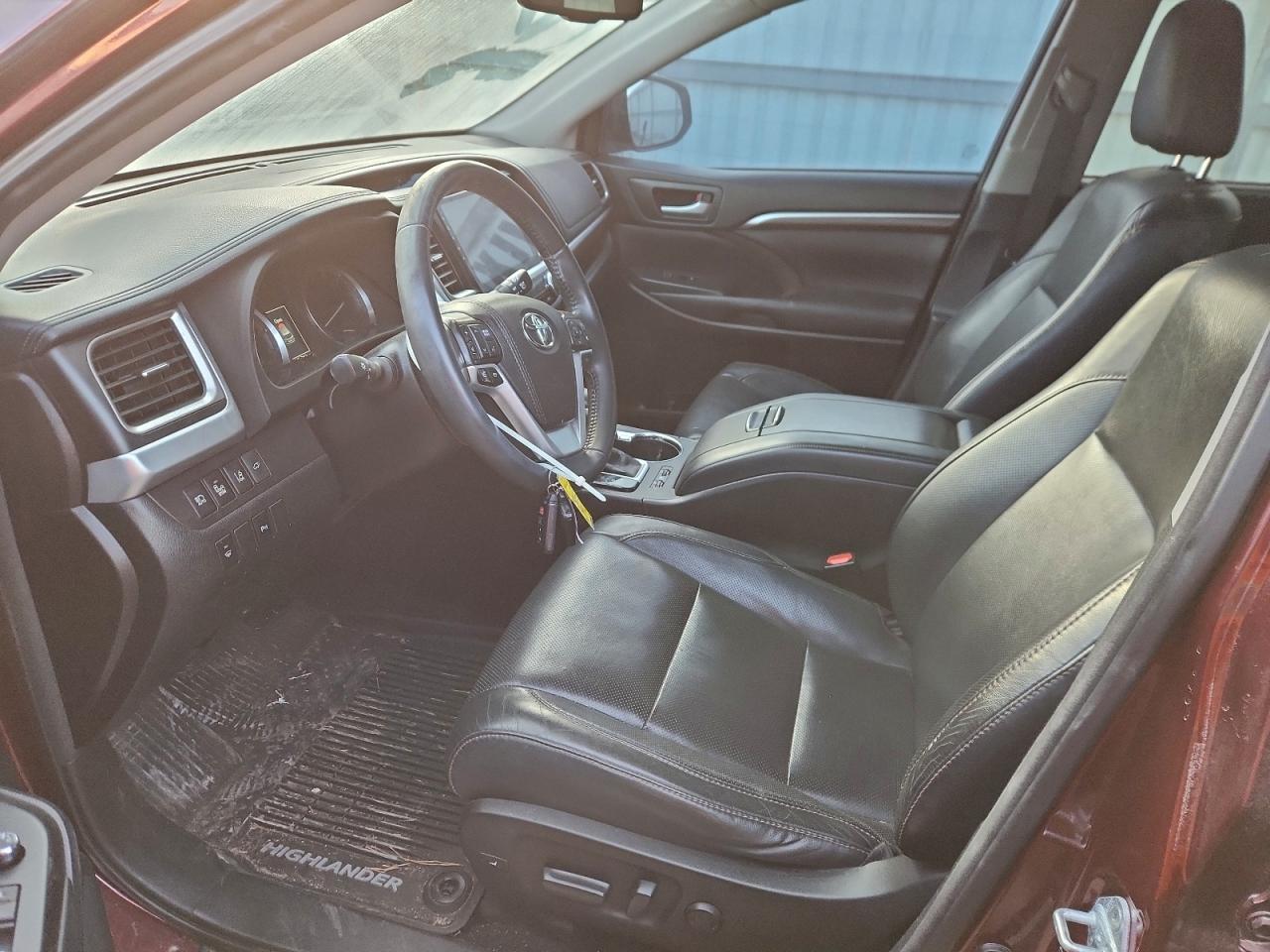 2016 TOYOTA HIGHLANDER LIMITED photo 7