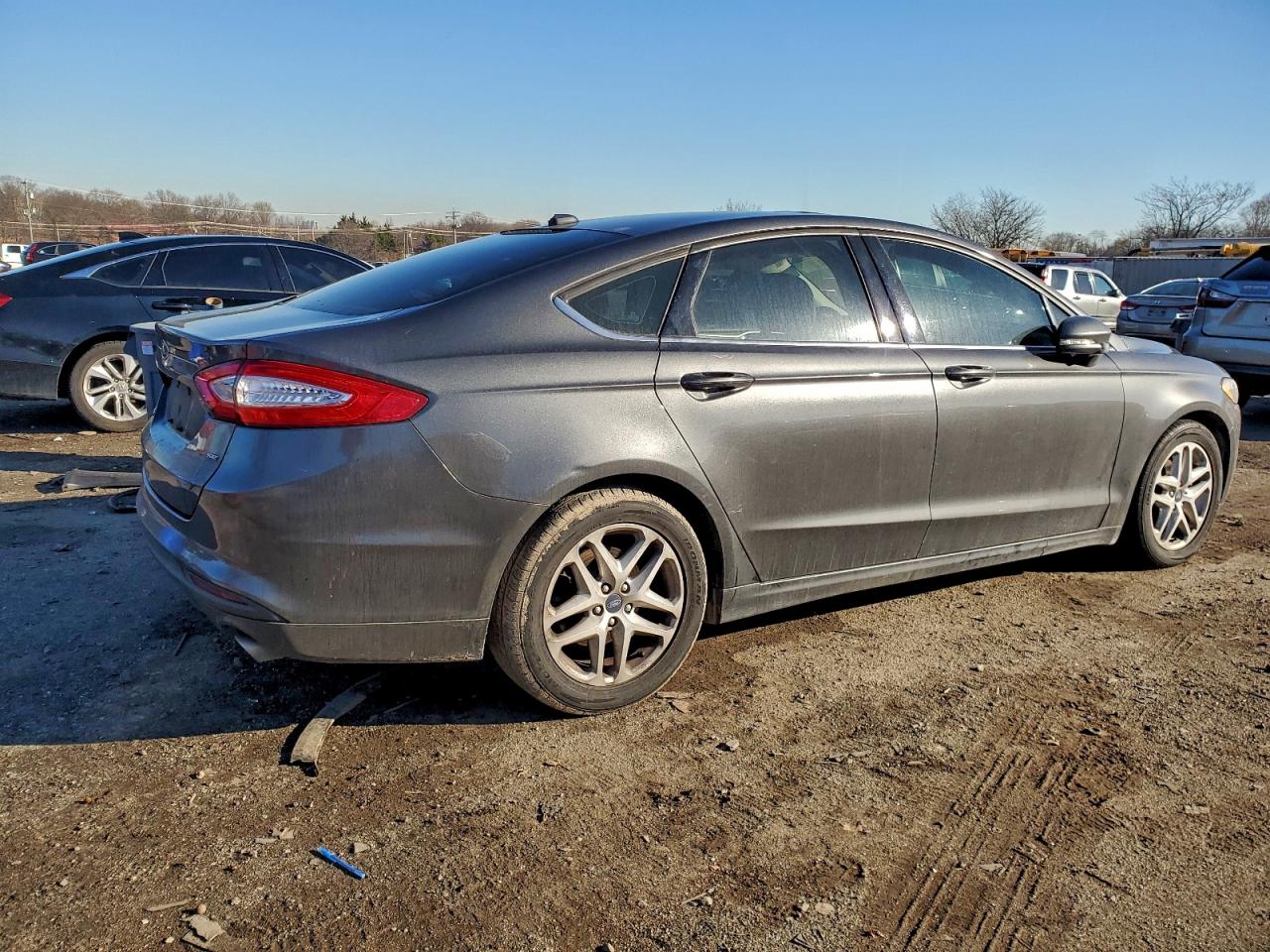 2015 FORD FUSION SE photo 3