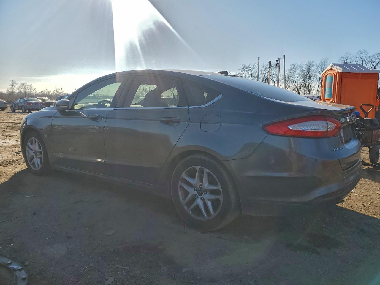 2015 FORD FUSION SE photo 2
