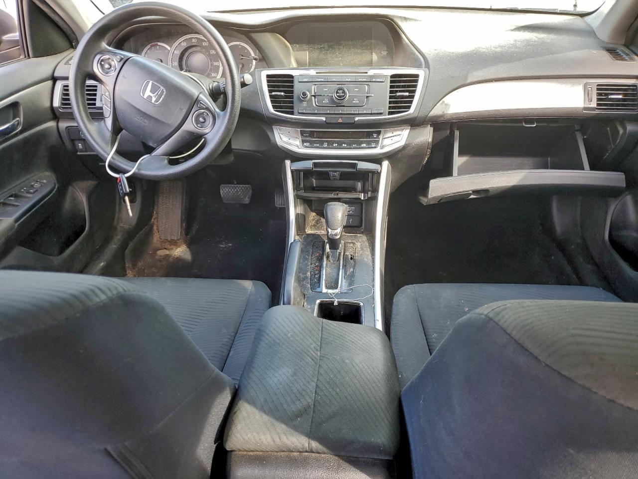 2015 HONDA ACCORD LX photo 8