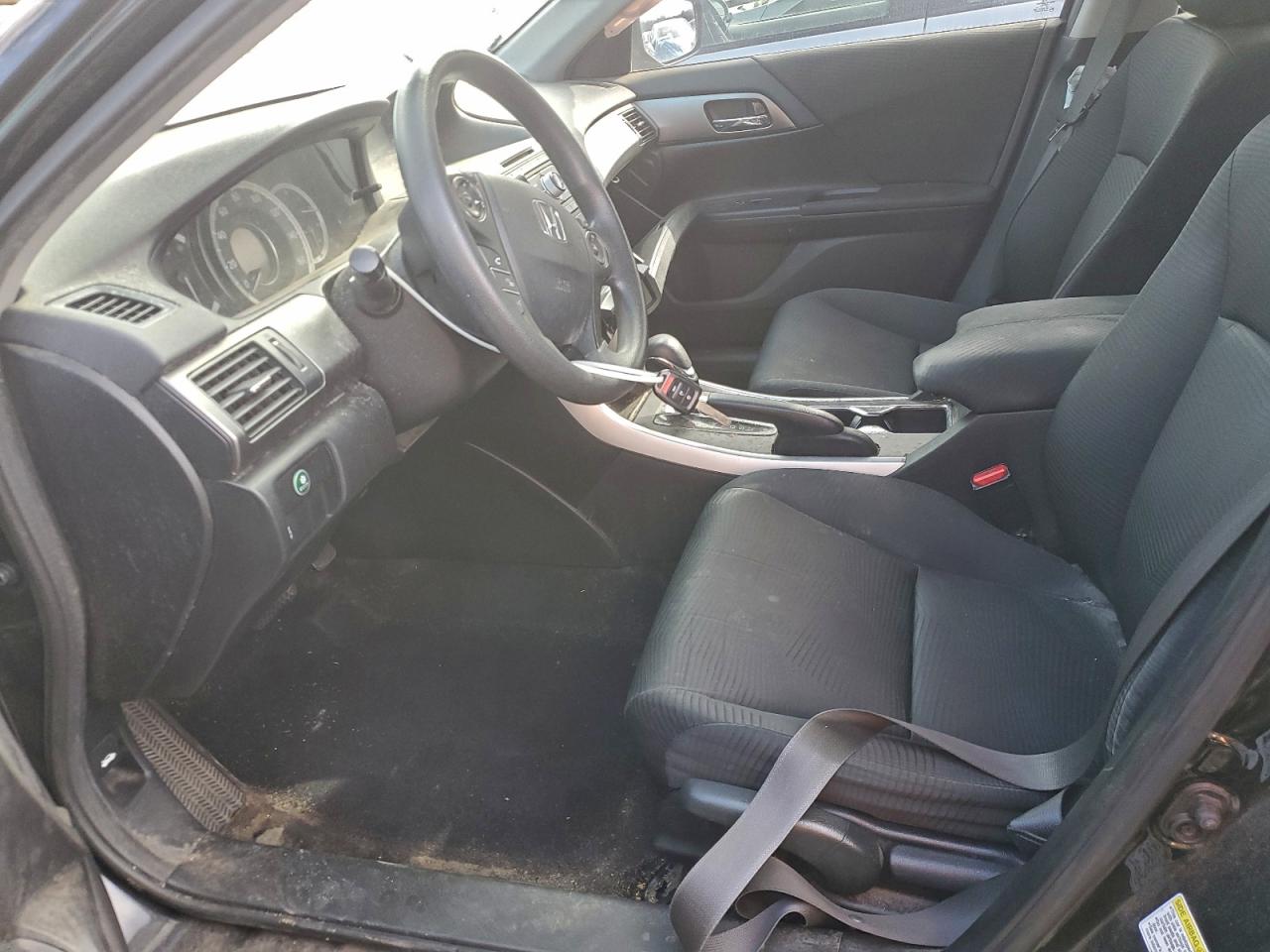 2015 HONDA ACCORD LX photo 7