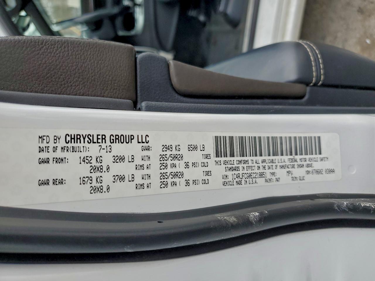 2014 JEEP GRAND CHEROKEE OVERLAND photo 13