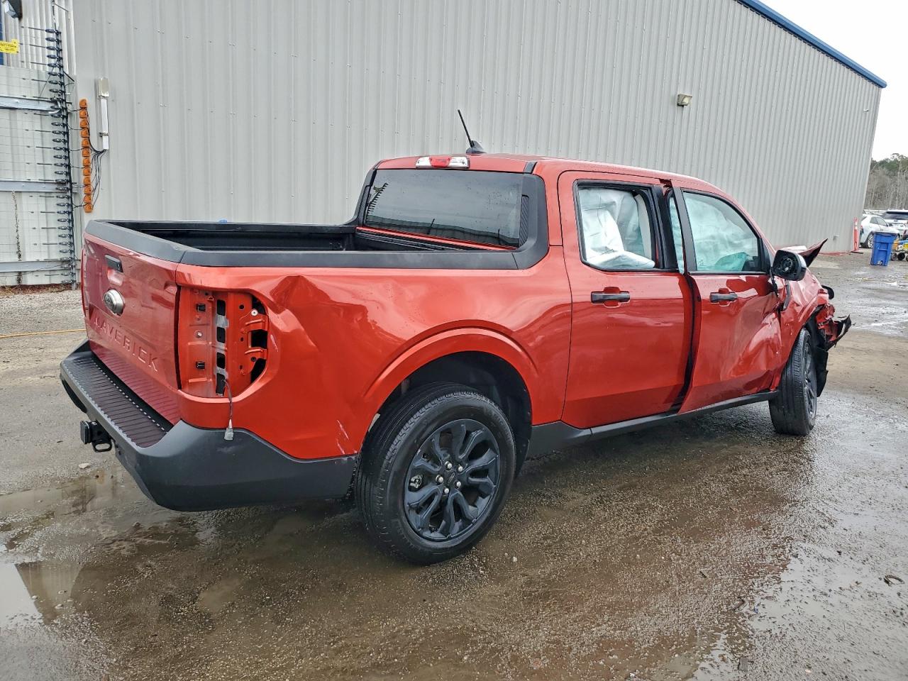 2024 FORD MAVERICK XLT photo 3