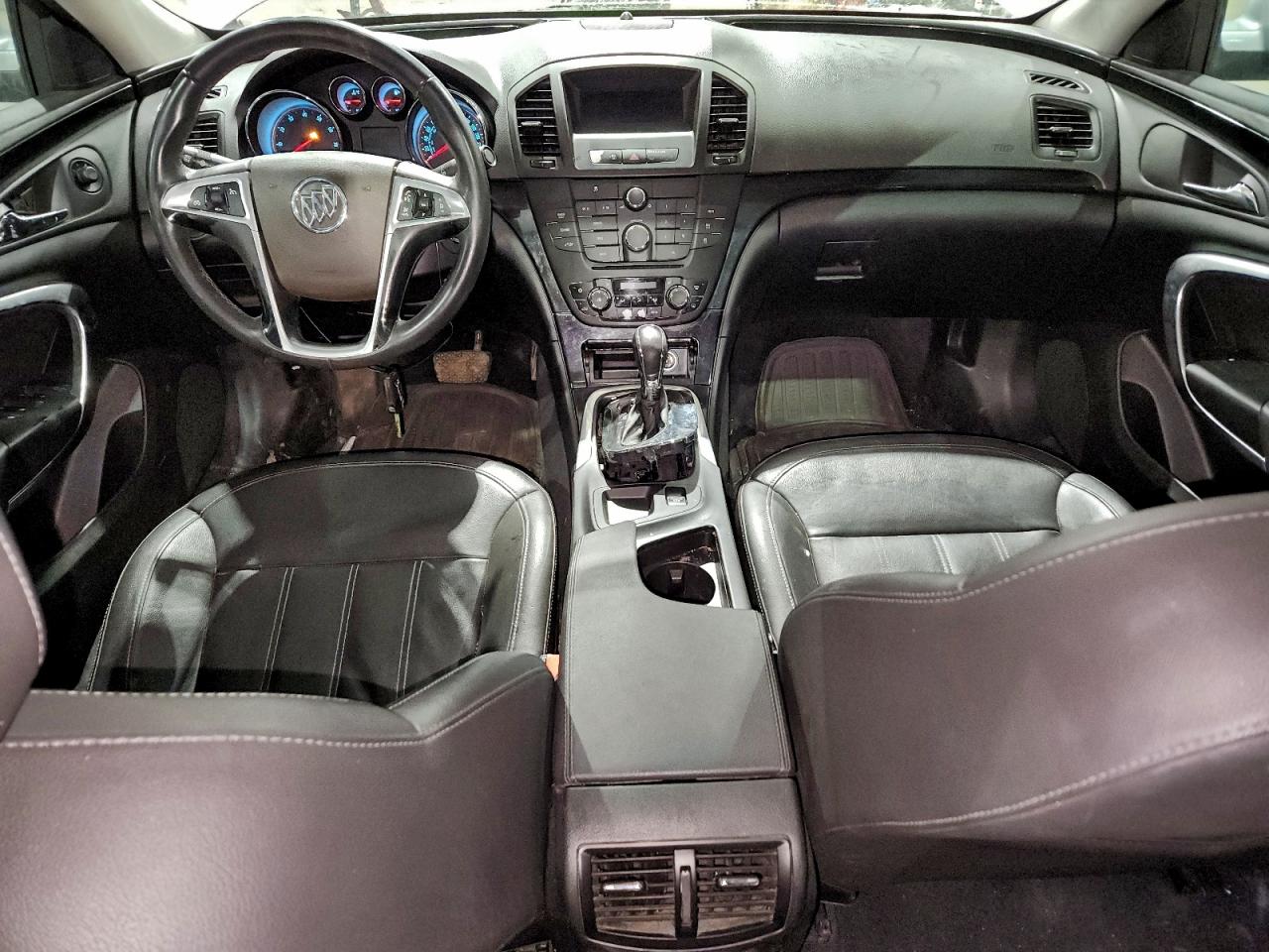 2011 BUICK REGAL CXL photo 8