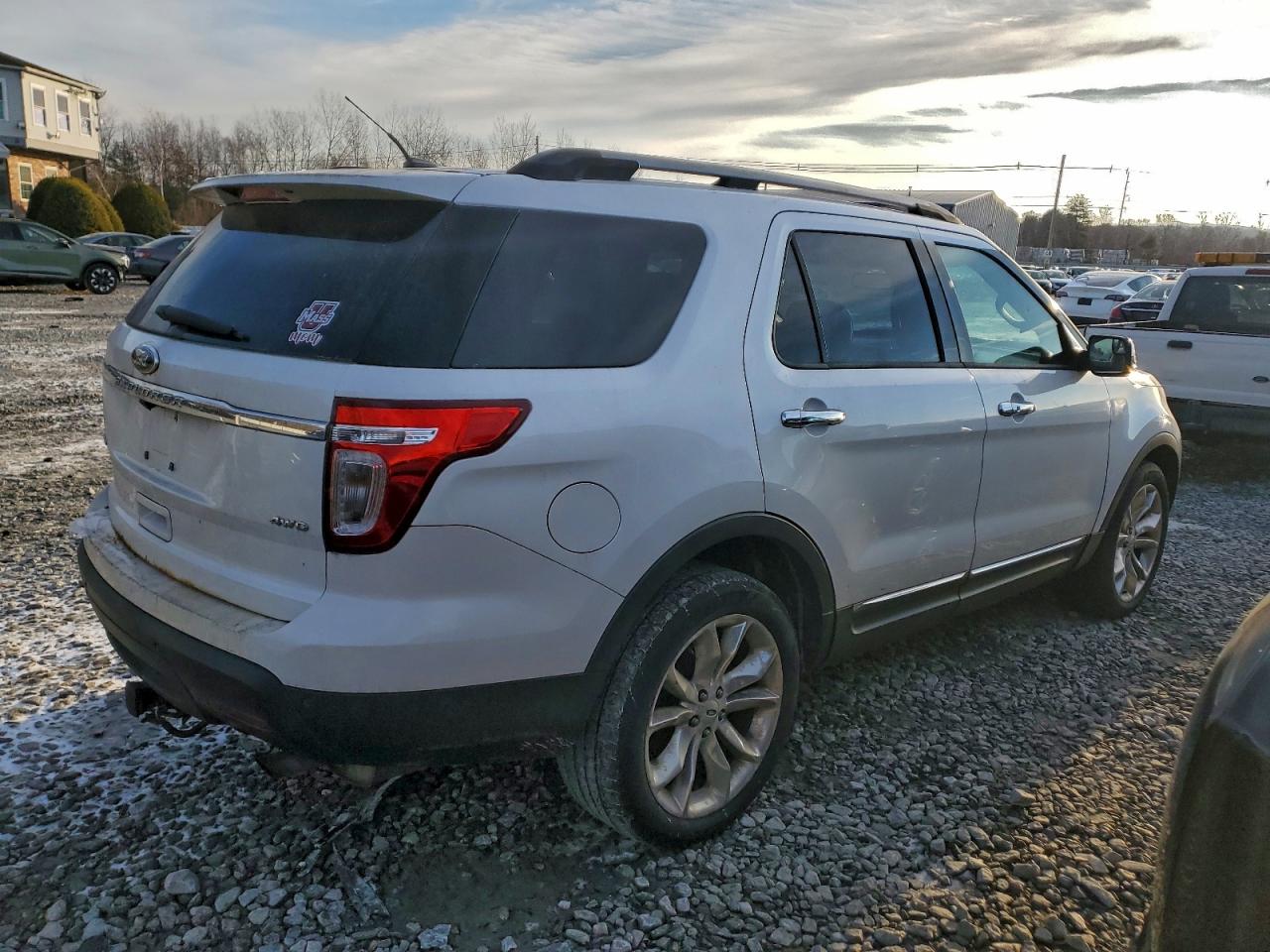 2013 FORD EXPLORER LIMITED photo 3